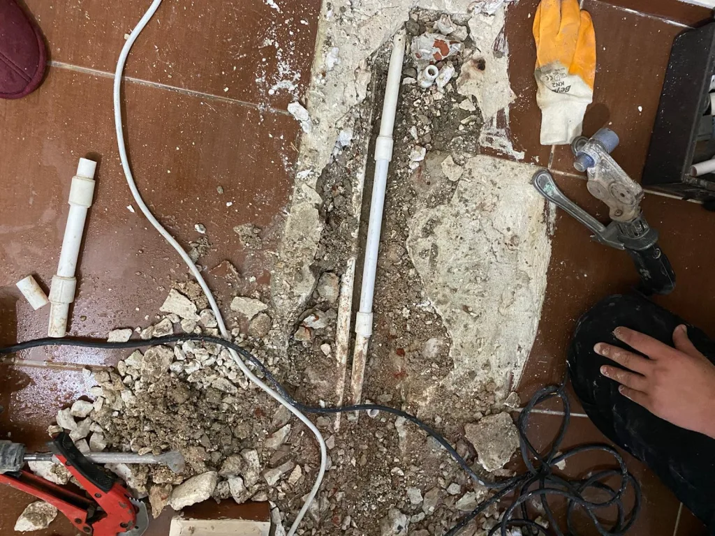 Bina Girişinde Su Kaçağı Var Kim Sorumlu ?